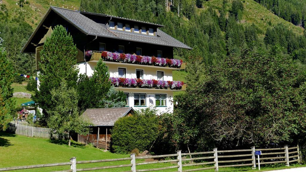 Gasthof Zur Gams Donnersbachwald Exteriör bild